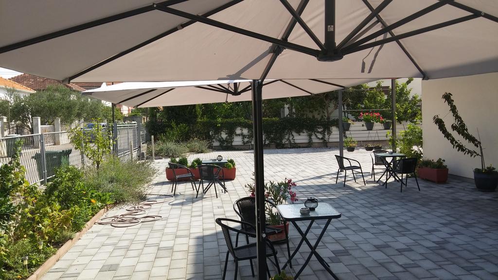 Apartments A-Mol Zadar Extérieur photo